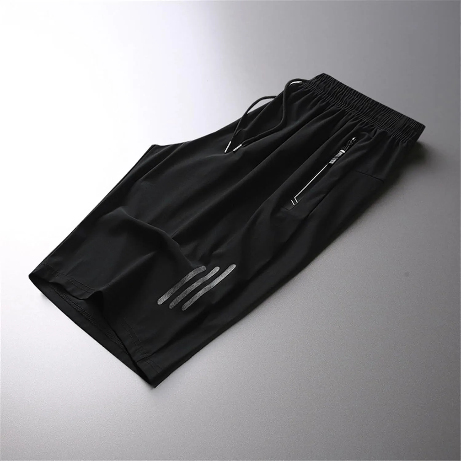 Men's Ice Silk Shorts Sport Lightweight Shorts Breathable Short Pants Pocket with Zip Sports Trousers Active Men Shorts