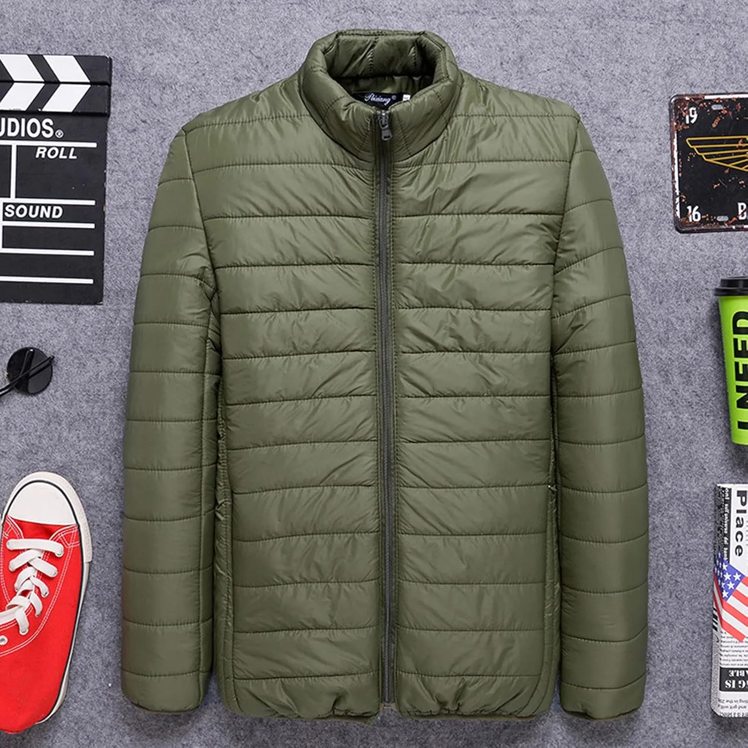 Men's Puffer Jacket Lightweight Packable Warm Down Coat Insulated Thermal Puffy Winter Jackets for Running Travel