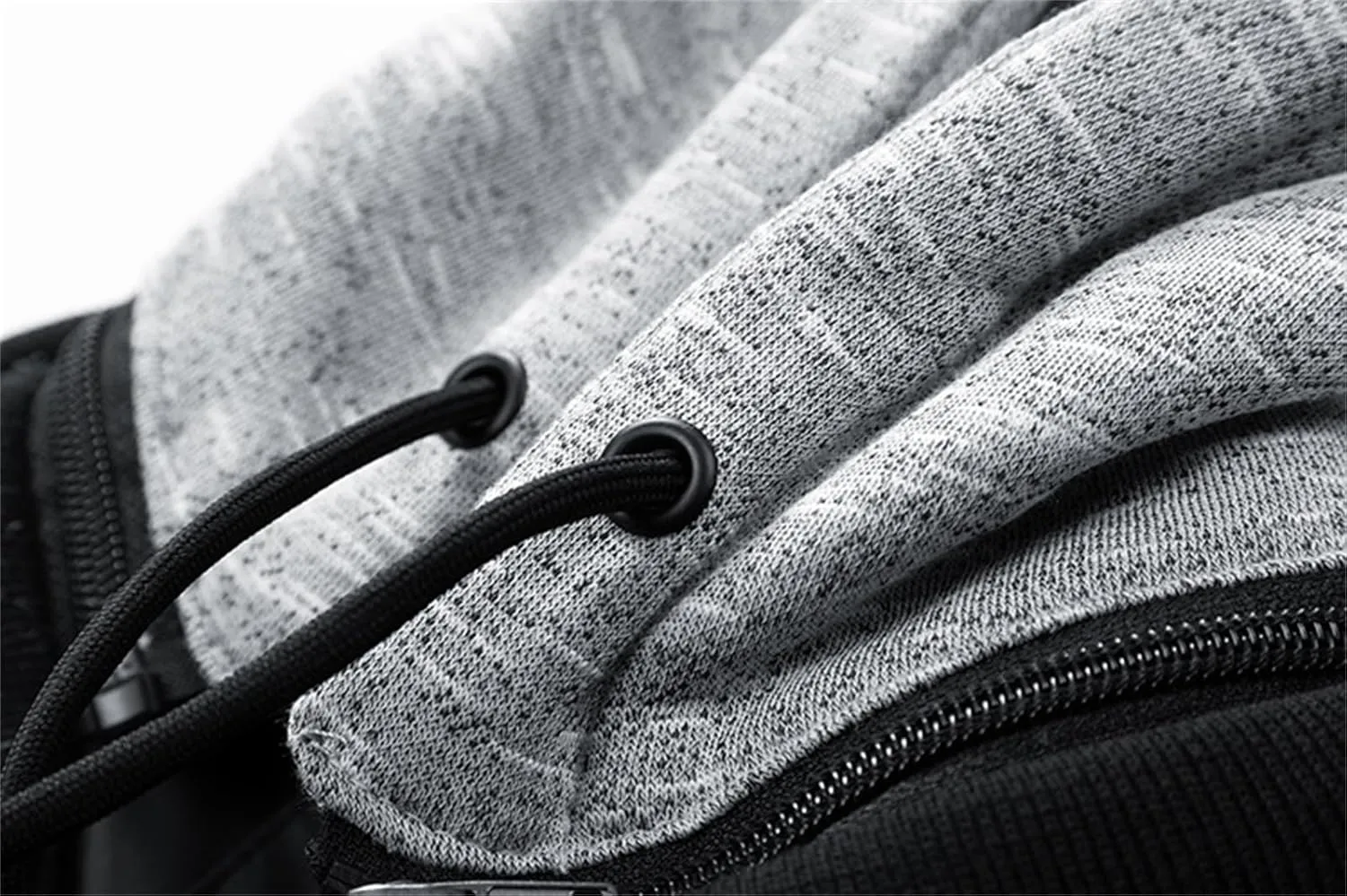 Men's Quilted Sherpa Lined Bomber Jacket Zipper Outdoor Casual Fleece Fall Winter Coat Detachable Hood with Pockets