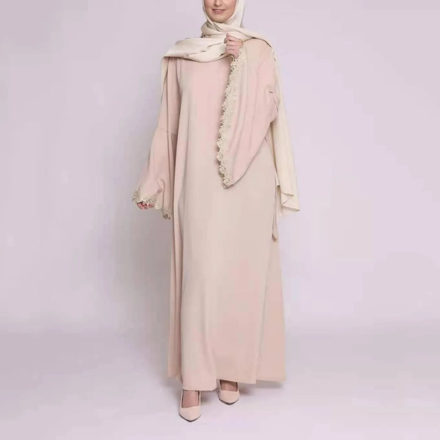 Muslim Dresses for Women Trendy 2024 Arab Cake Long Dress Abaya Dress Islamic National Robe Elegant Kaftan with Belt