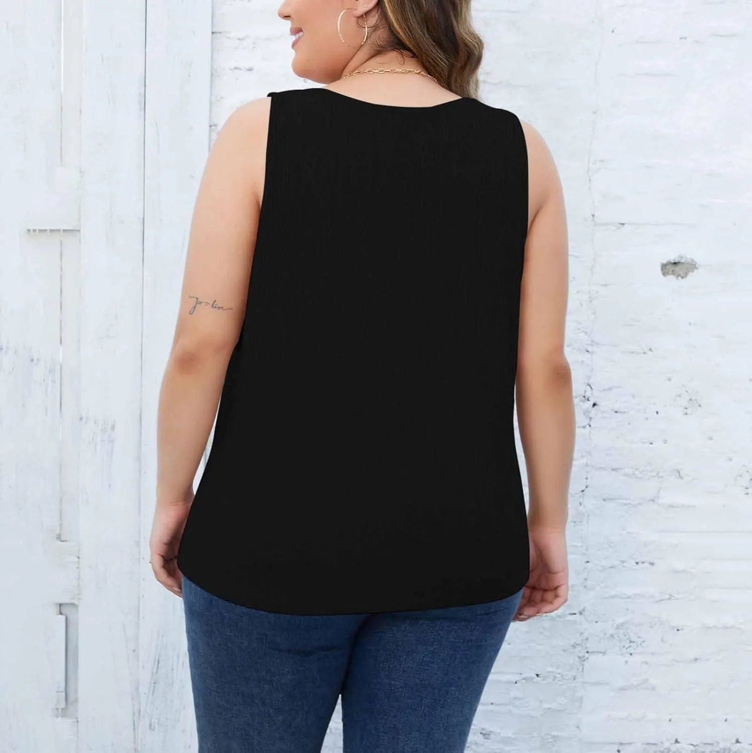 Plus Size Tank Tops for Women Ribbed V Neck Sleeveless Shirt Solid Color Oversized Basic Summer Casual Trendy Tanks