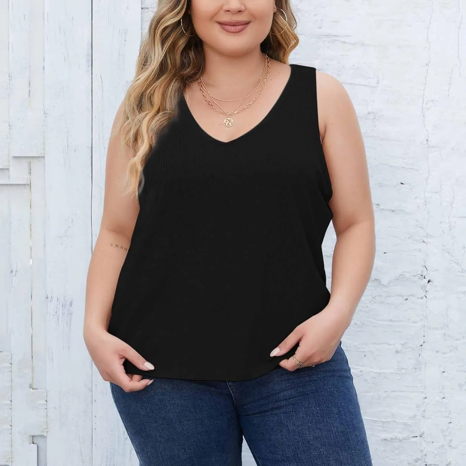 Plus Size Tank Tops for Women Ribbed V Neck Sleeveless Shirt Solid Color Oversized Basic Summer Casual Trendy Tanks
