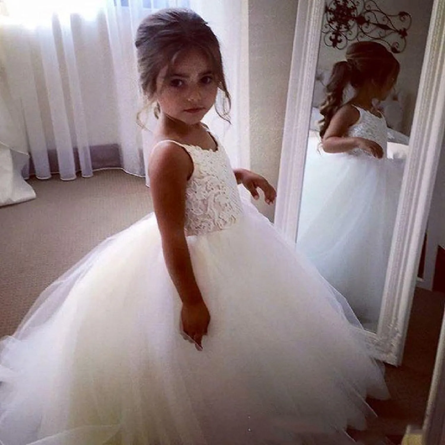 PLwedding Flower Girls Lace Tulle Ball Gowns First Communion Dresses