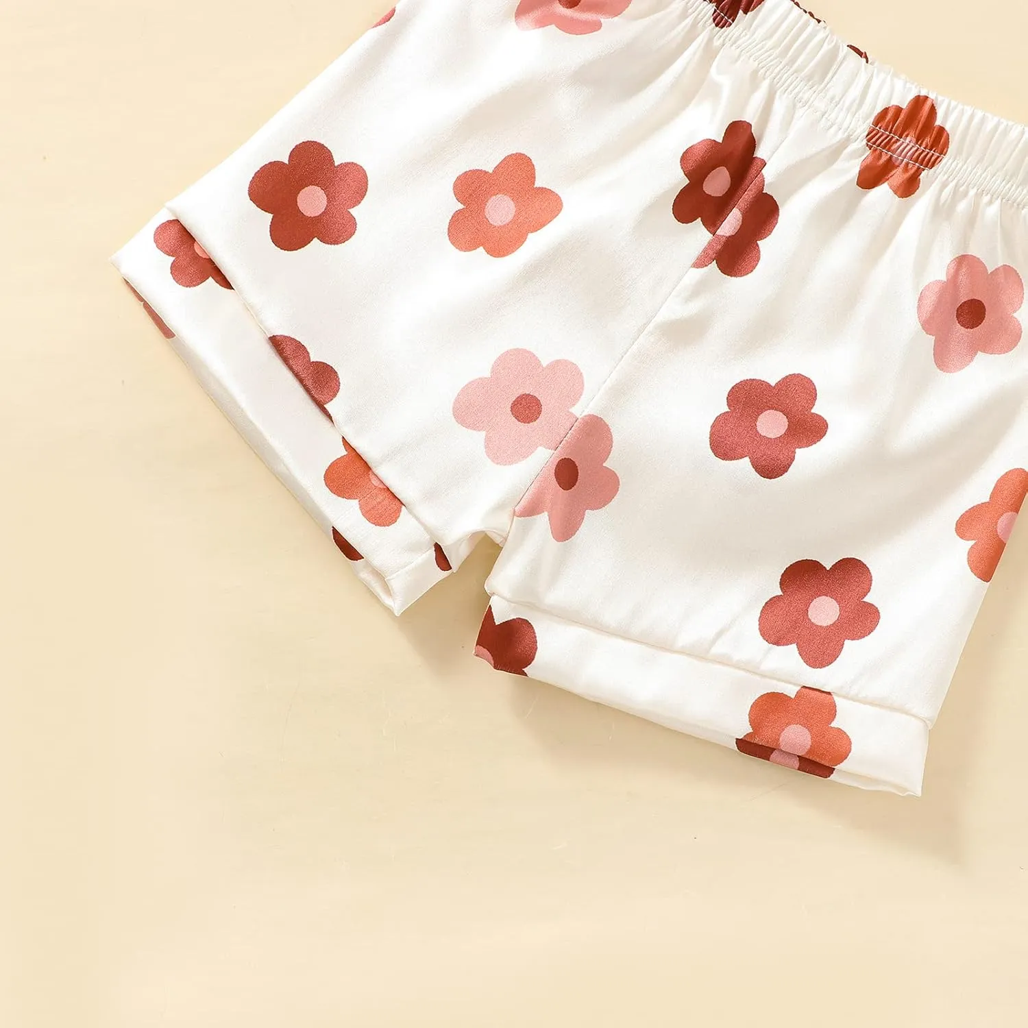 Qiylii 1-6Y Toddler Girls Floral Silk Pajamas Short Sleeve Button-Up Top Shorts Summer 2PC Flowers Satin Pajamas Set