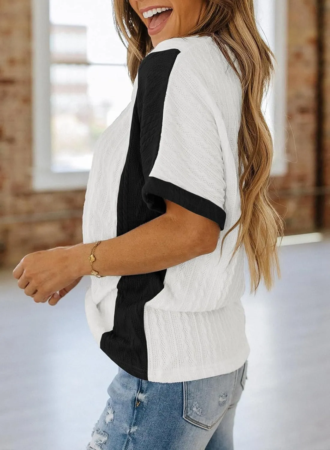 SHEWIN Womens Tops Short Sleeve Shirts Oversized Tshirts Casual Summer Tops