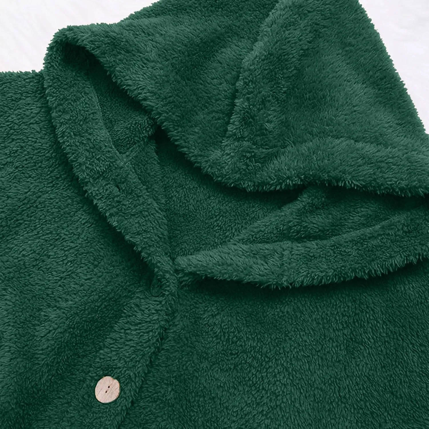 women's Fuzzy Fleece Jacket Oversized Sherpa Coat Pullover Jacket with Hood Winter Jackets Plus Size Warm Outerwear